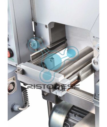 stampo-tagliatelle-cm2-4-stampo-tagliatelle-24-ristodesk-1