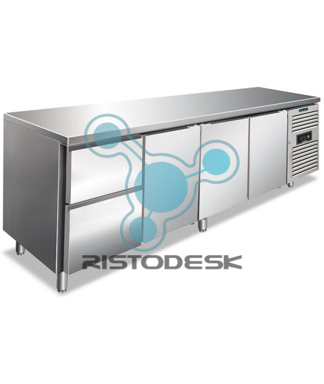 tavolo-refrigerato-3-porte-e-2-cassetti-cxf-4110-tn-ristodesk-1 tavolo-refrigerato-3-porte-e-2-cassetti-cxf-4110-tn-ristodesk-1